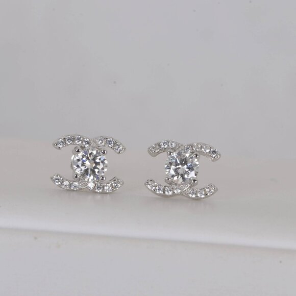 Certified 1.8 ct. t.w. Diamond Moissanite C Earring NEW - Picture 1 of 5